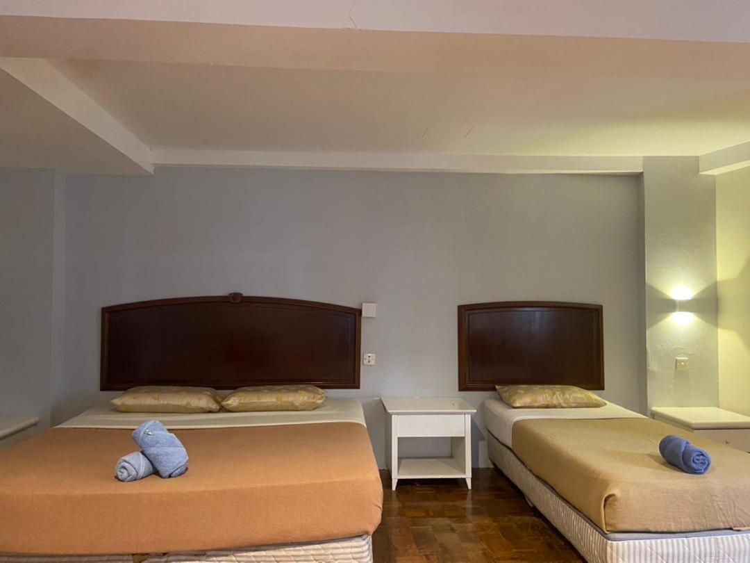 The Little Star Studio Hotel- Star Regency 브린창 외부 사진