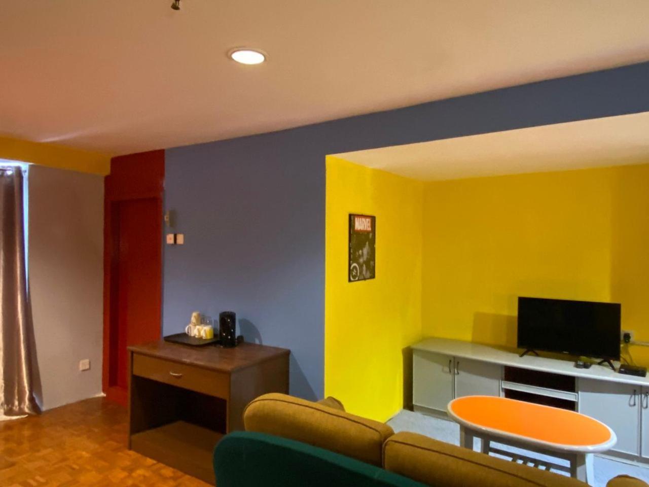 The Little Star Studio Hotel- Star Regency 브린창 외부 사진